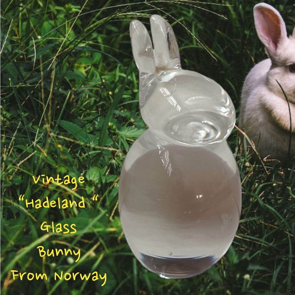 Vintage “Hadeland “Blown glass Bunny